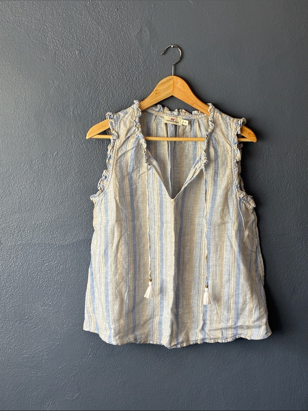 Vineyard Vines Blue Gray Striped Linen Ruffle Sleeveless Top Medium EUC